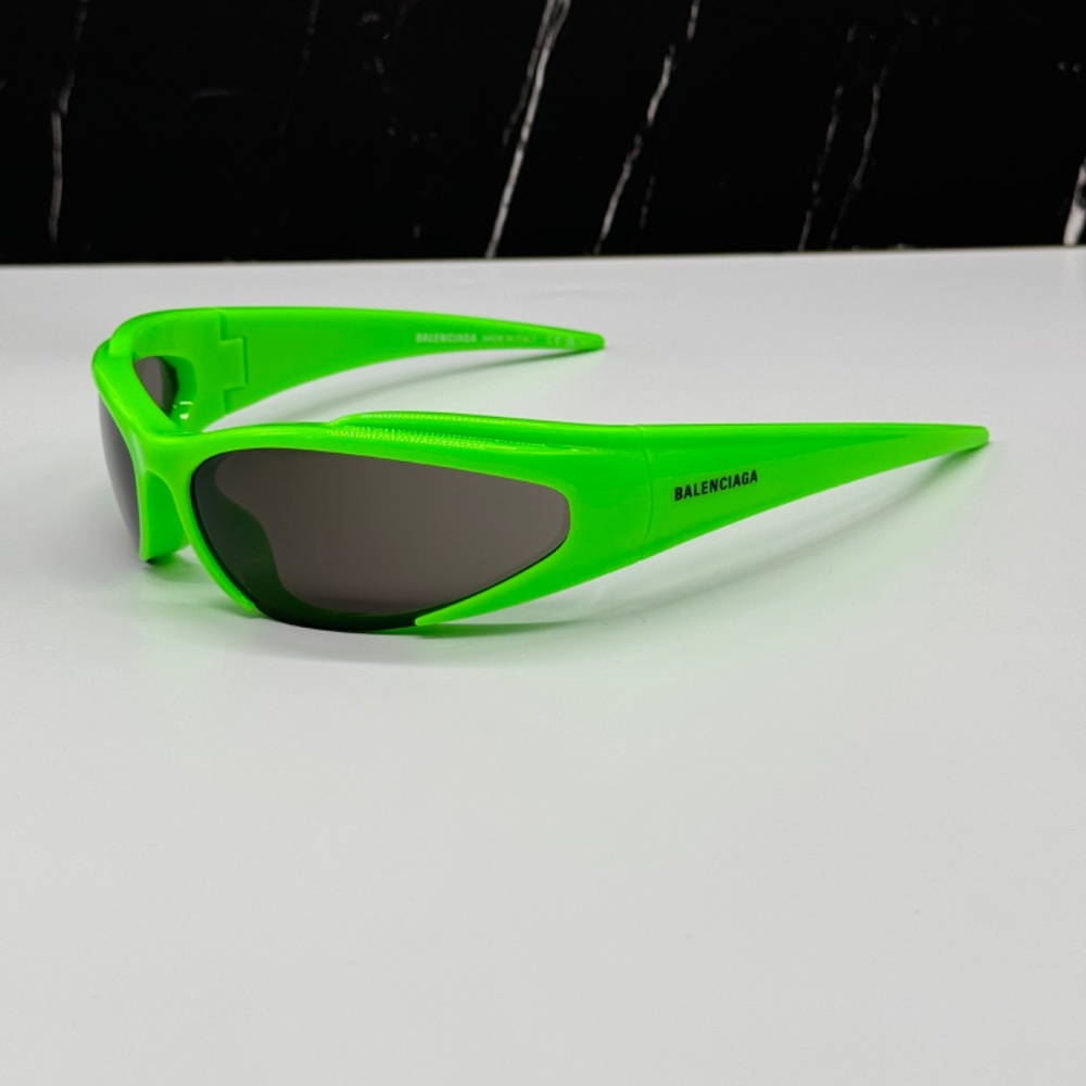 NEW BB0253S 005 BALENCIAGA GREEN GREY OVAL UNISEX BALENCIAGA SUNGLASSES - Picture 5 of 10